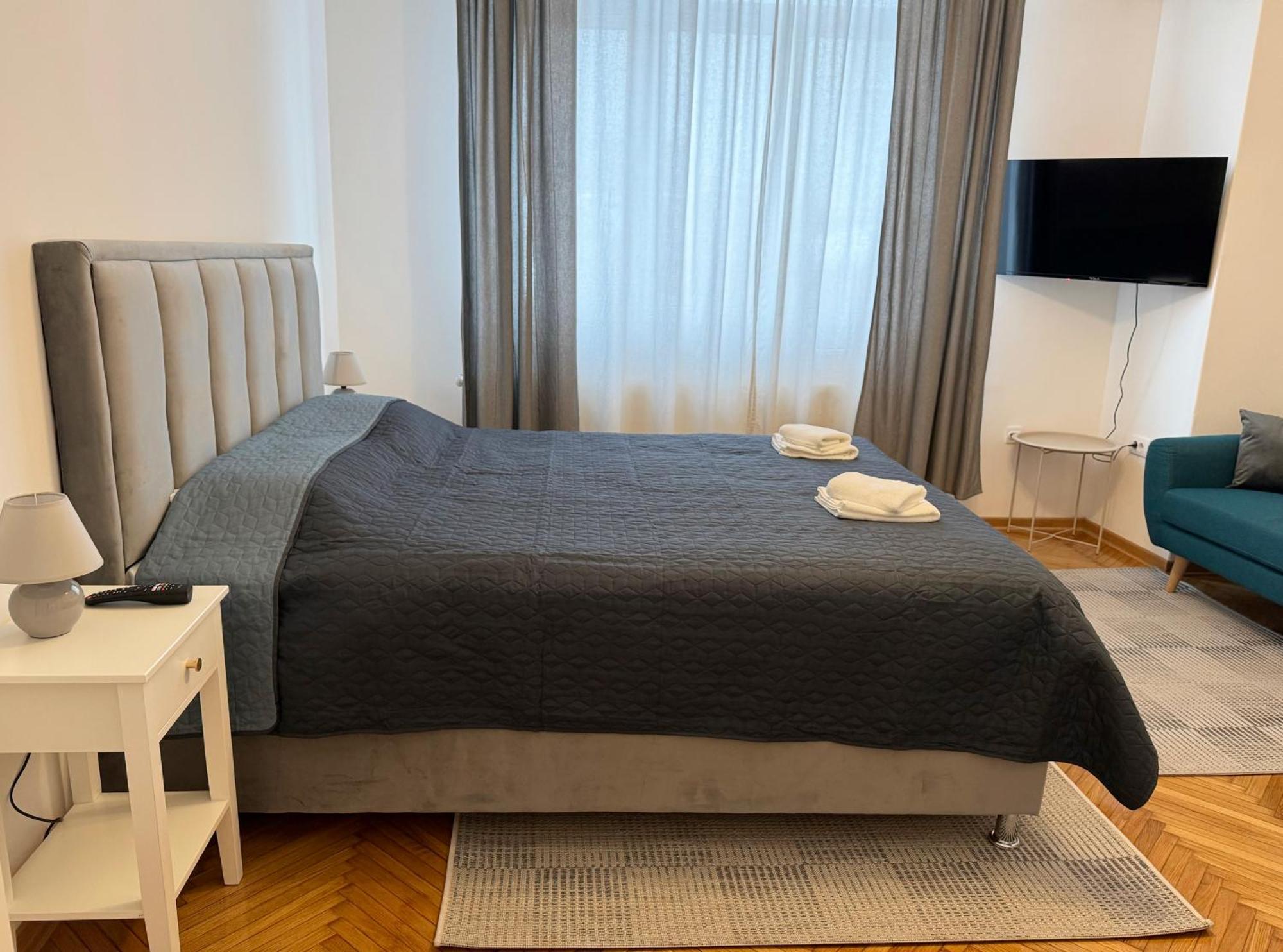Sovre Apartment *